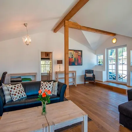 Picturesque With Terrace Appartement