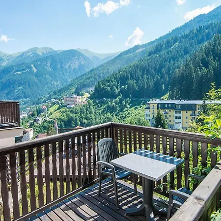 Appartement Penthouse In Near Lifts
